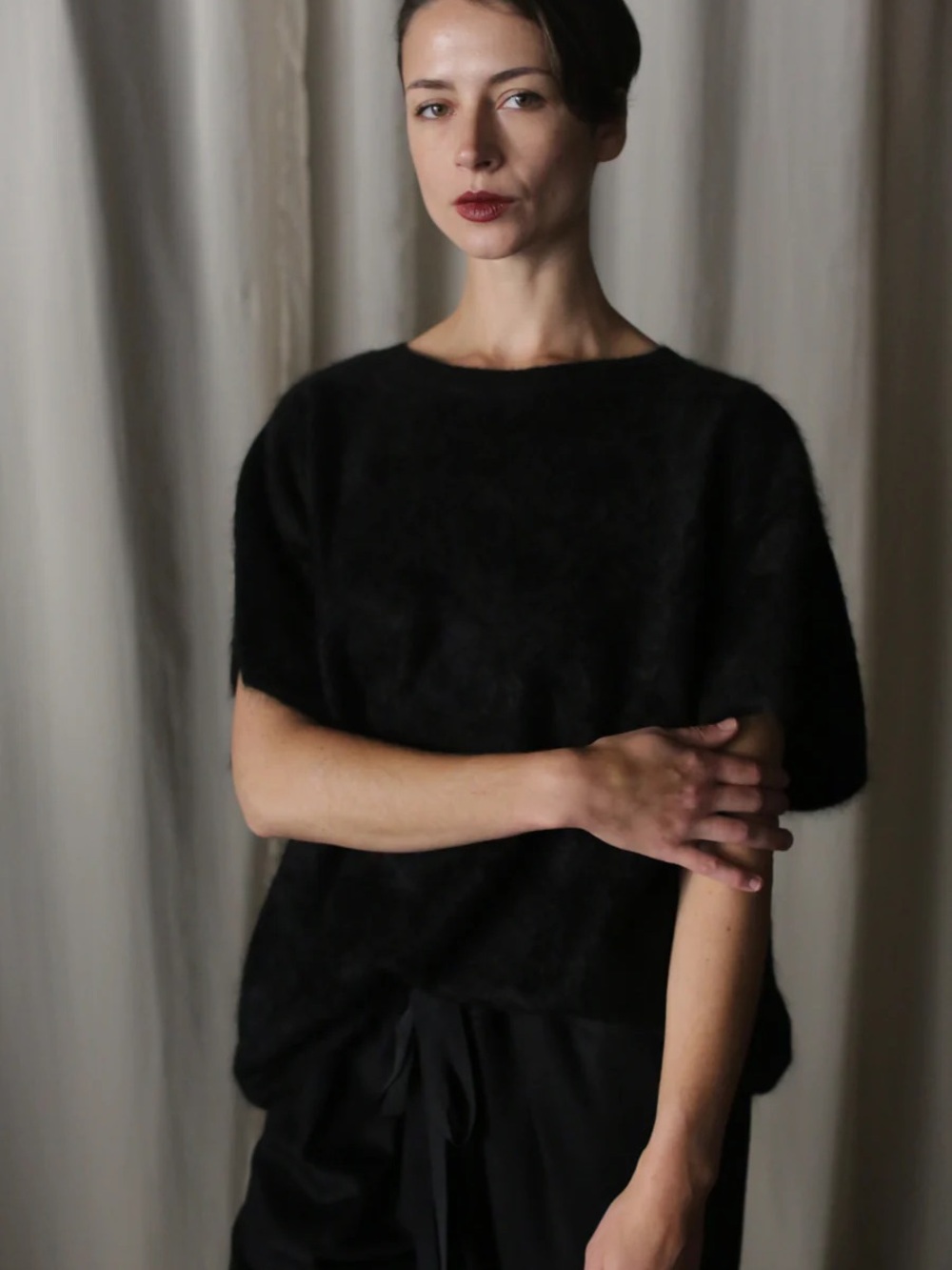 LAN Jaenicke Salento Black Cashmere Sweater Brushed Cashmere Tee Vest
